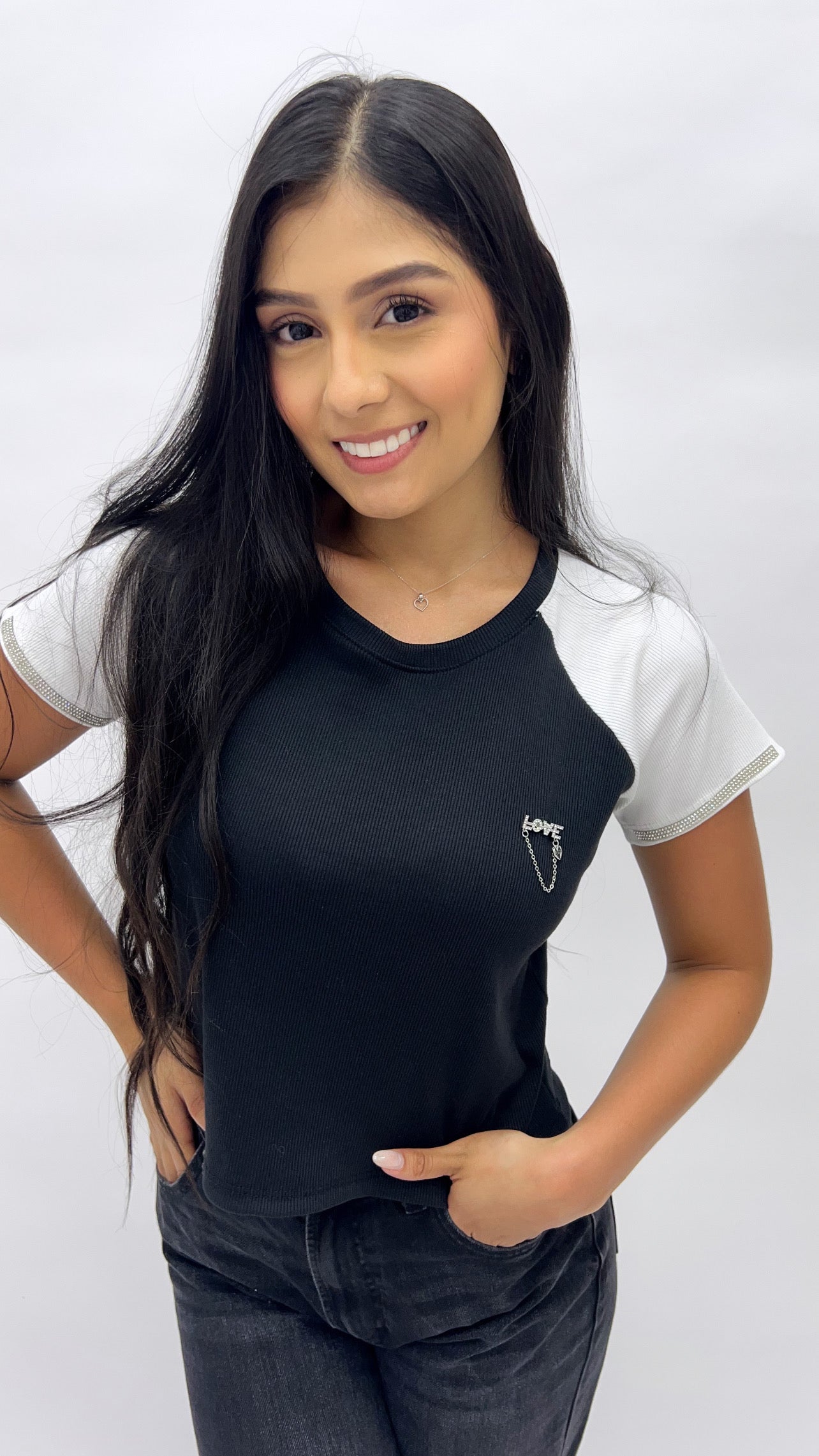 Camiseta love colgante